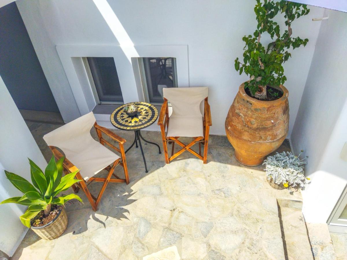 Kefalas Studio In Naousa Luaran gambar