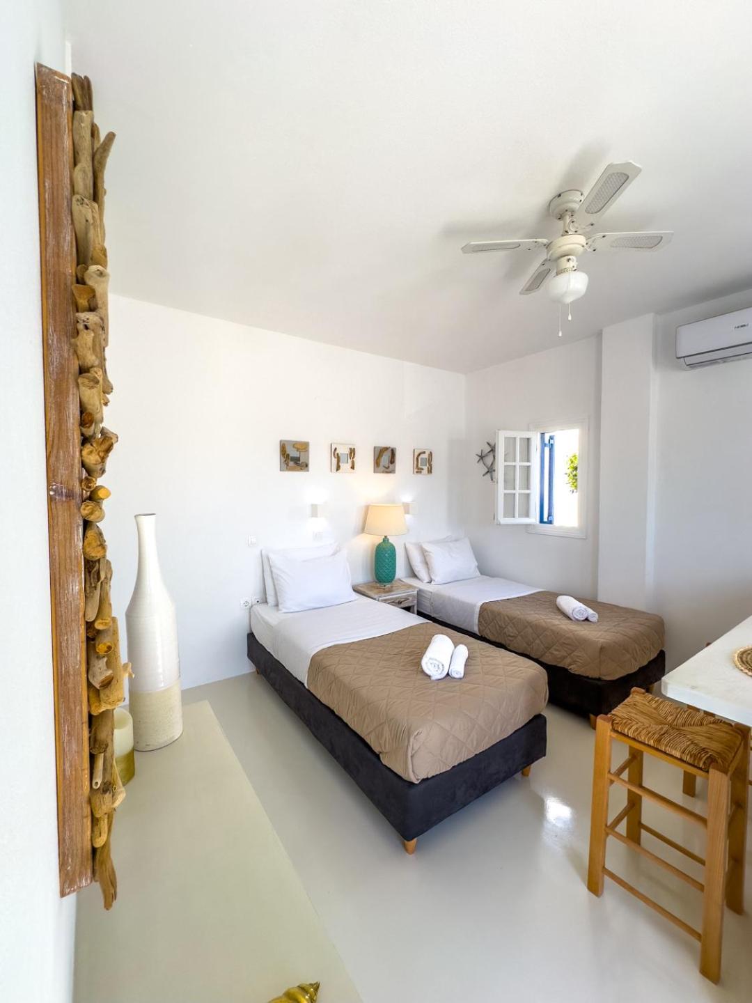 Kefalas Studio In Naousa Luaran gambar